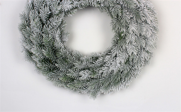 Christmas Wreaths Storage Snow Finish.jpg